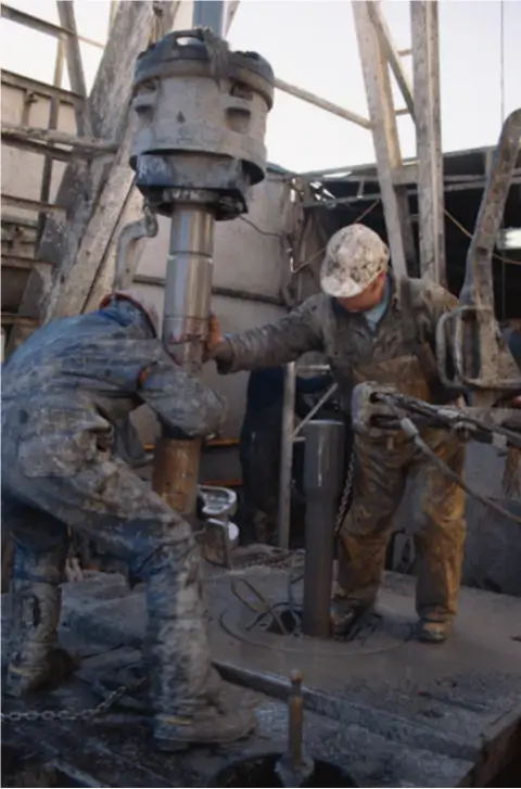 Applications of Sodium Glucoheptonate in oil and gas industry